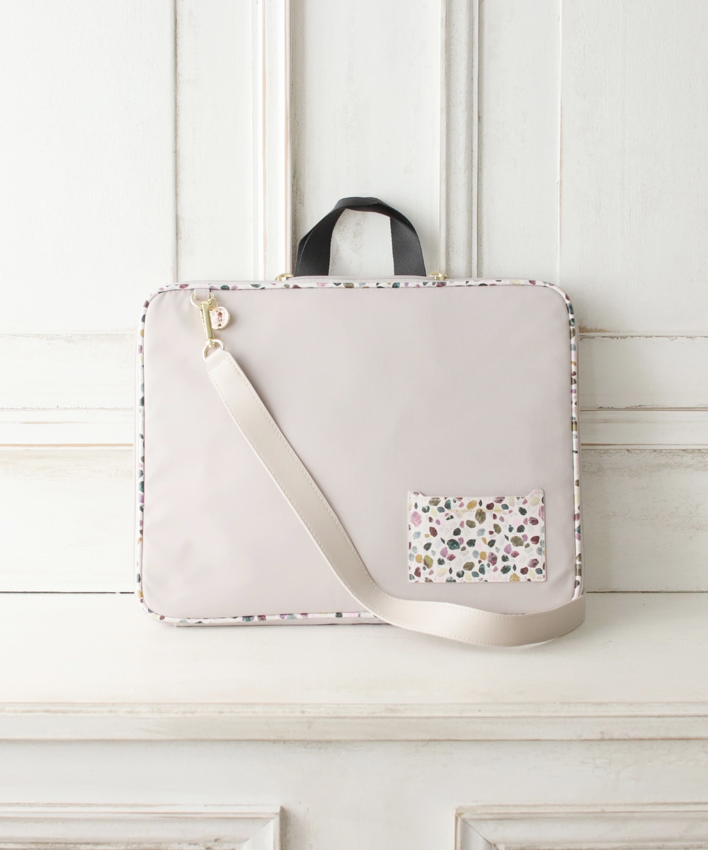 幾何学柄pcケース ステーショナリー アフタヌーンティー リビング公式通販サイト