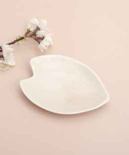 美濃焼桜花びら型小皿