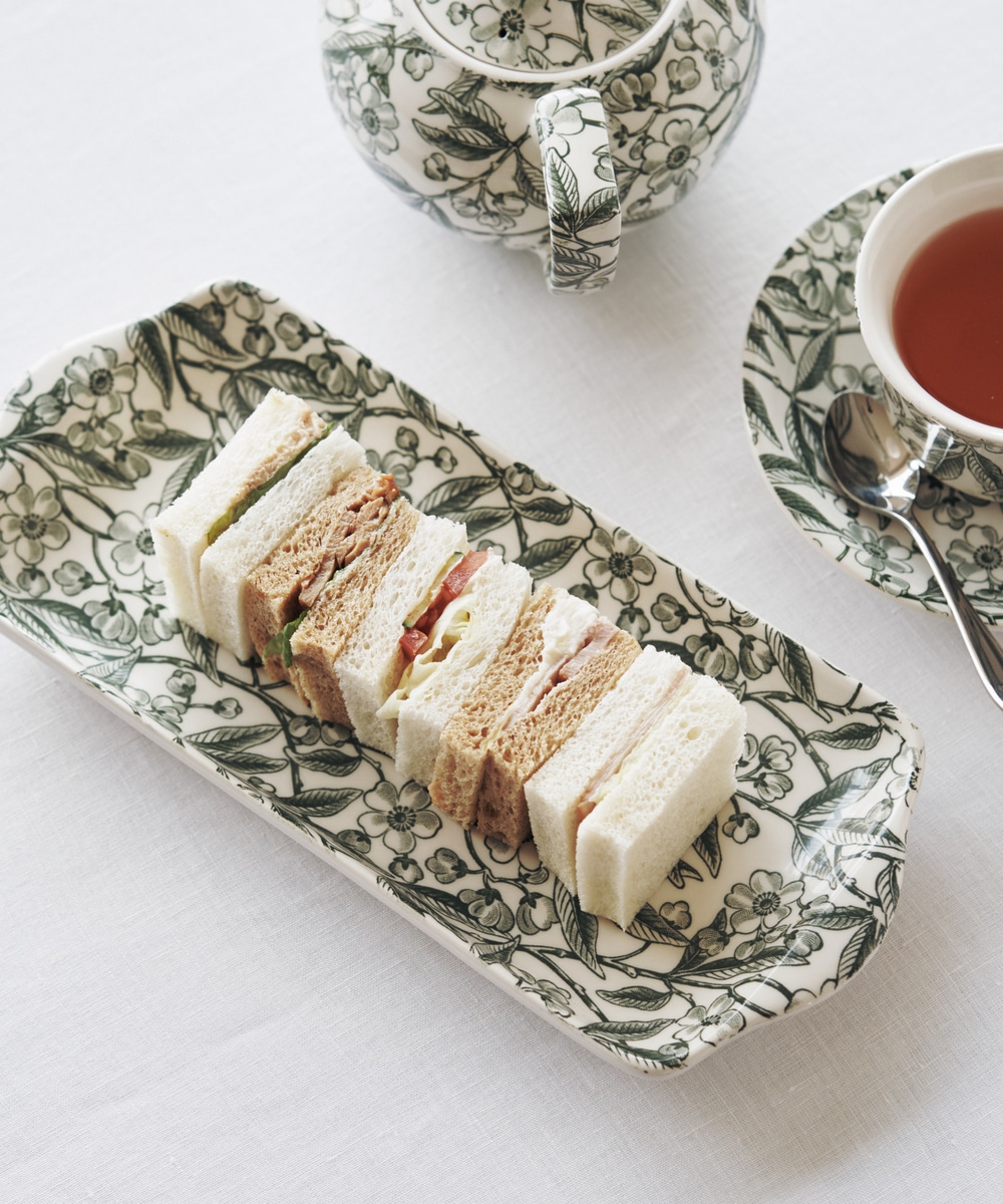スペシャルオファ burleighバーレイ charlotte シャルロット サンドウィッチトレイ 食器