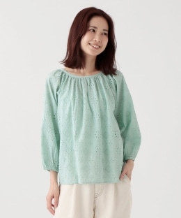 シフリー刺繍ギャザーブラウス