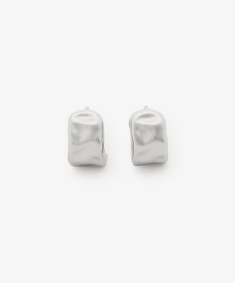 フープピアス