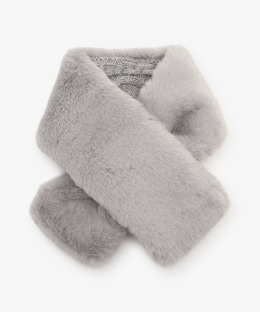 ケーブルニットフェイクファーティペット