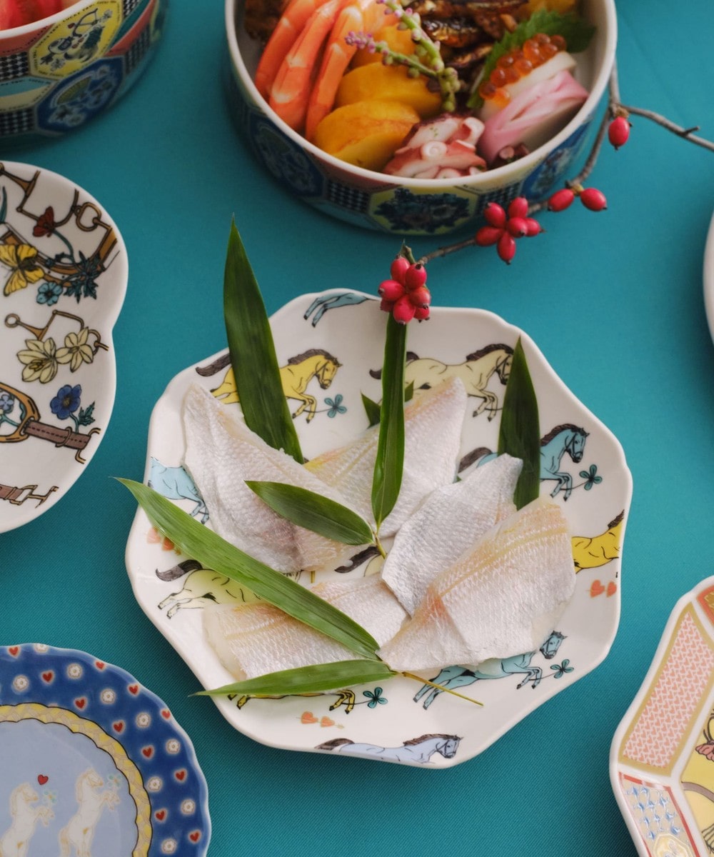 アフタヌーンティー　ナタリーレテ　お皿　3枚 日本の伝統工芸にフランス人アーティスト「ナタリー・レテ」のアートを