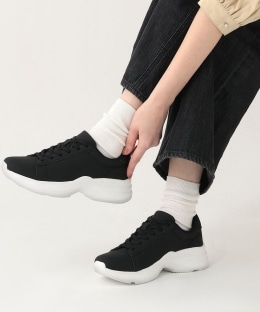 防水スニーカー