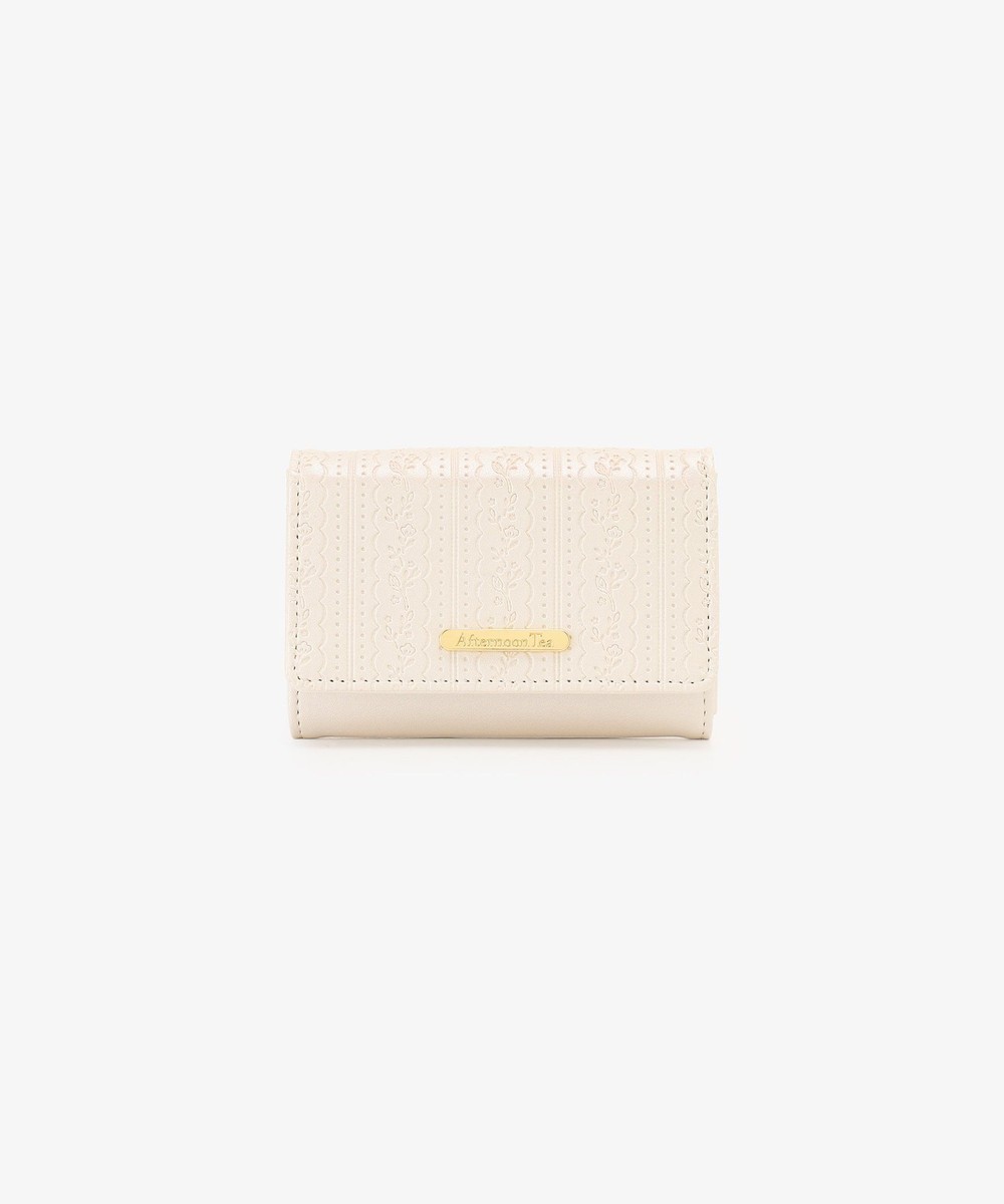 名刺入れ・カードケース 型押しレース名刺ケース