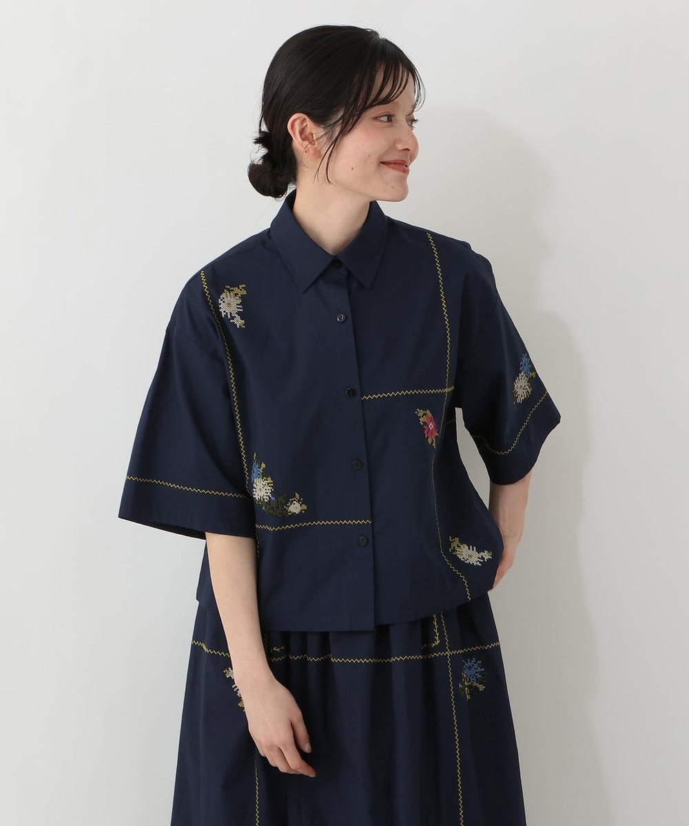 シャツ・ブラウス 刺繍ラインブラウス/MAISON SAJOU
