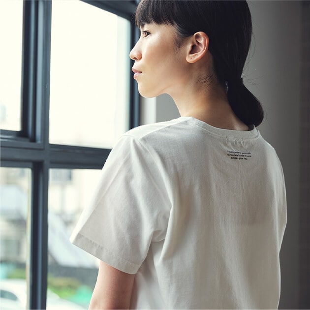 Tシャツ/フラワー